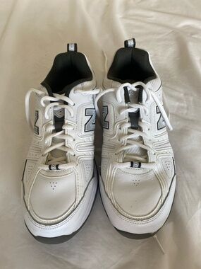 New Balance Men’s 409 White and Gray Athletic Sneakers